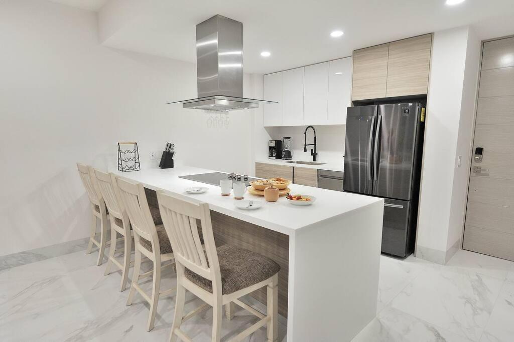Great Location 2Bd 2Bth Walking Distance To Medano Apartman Cabo San Lucas Kültér fotó